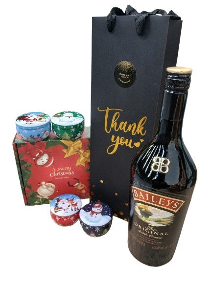 Festive Indulgence: Baileys 1L Gift Set with Premium Scented Christmas Candles and Personalized Gift Message